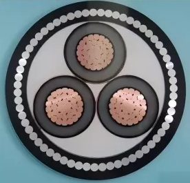 What are the performance requirements for insulation materials of medium-voltage power cables?